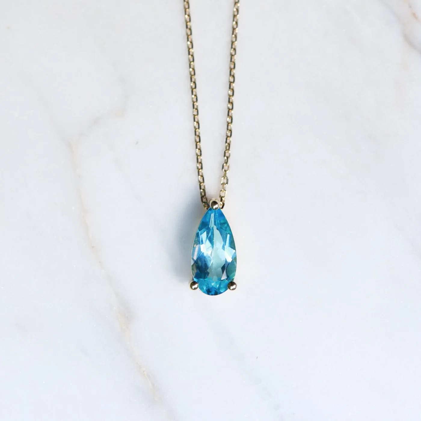 14k Yellow Gold Pear Shaped Swiss Blue Topaz Necklace