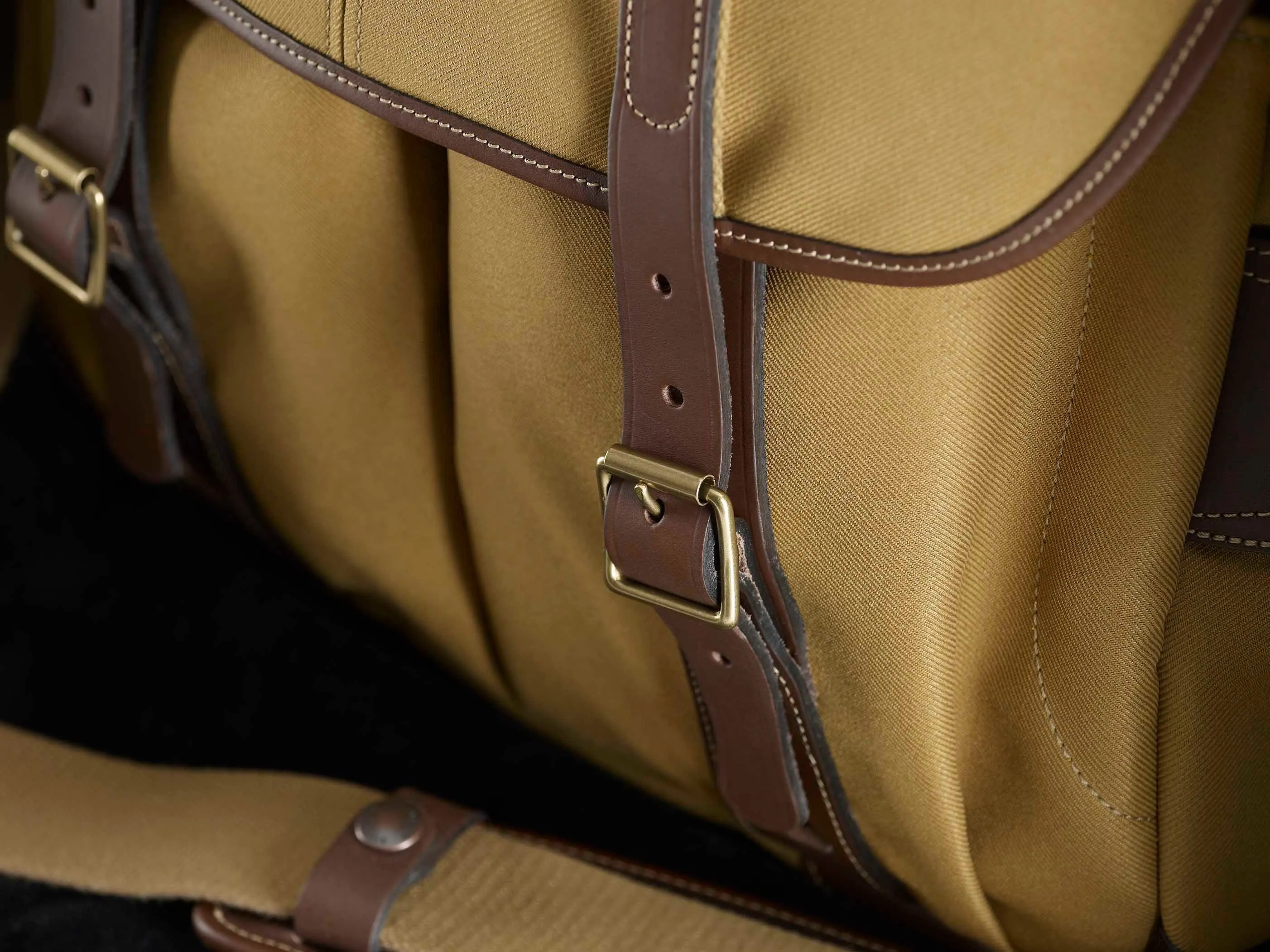 307L Camera/Laptop Bag - Khaki FibreNyte / Chocolate Leather