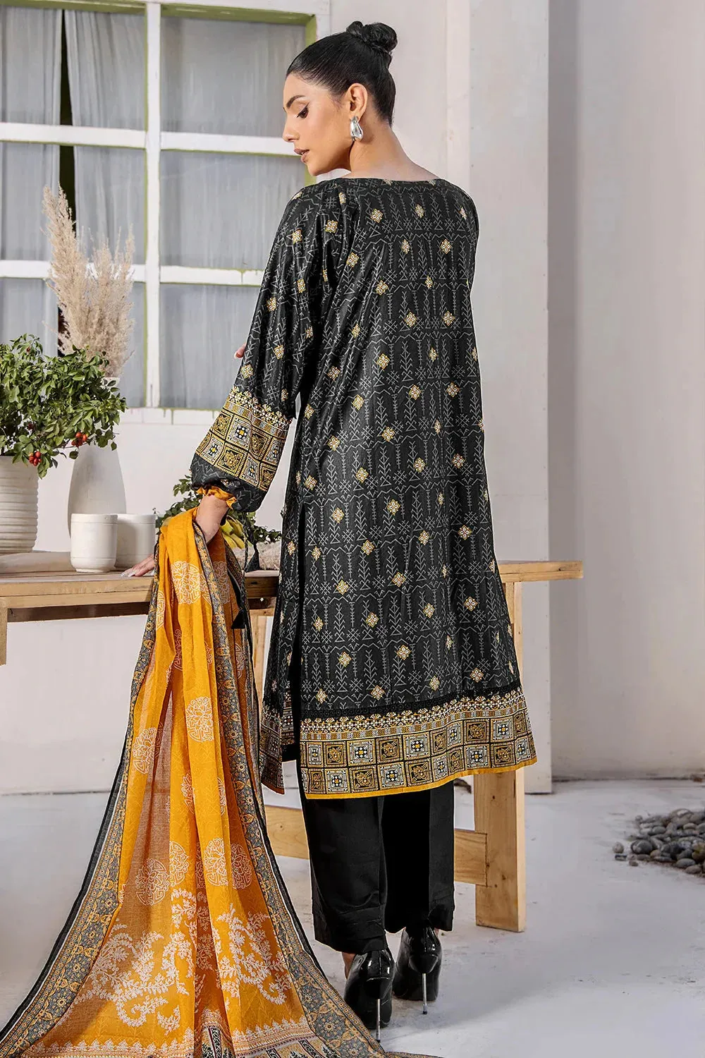 3PC Printed Unstitched Lawn Suit KLA-2709 Black