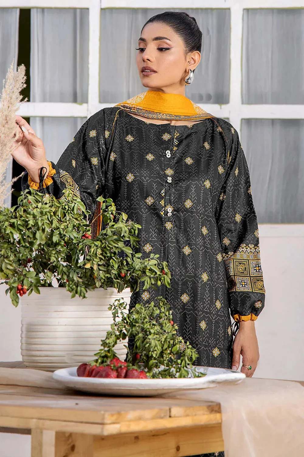 3PC Printed Unstitched Lawn Suit KLA-2709 Black