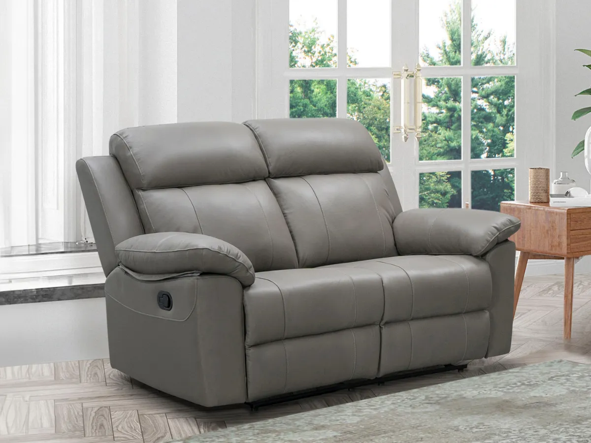 Braylen Top Grain Leather Reclining Sofa Set